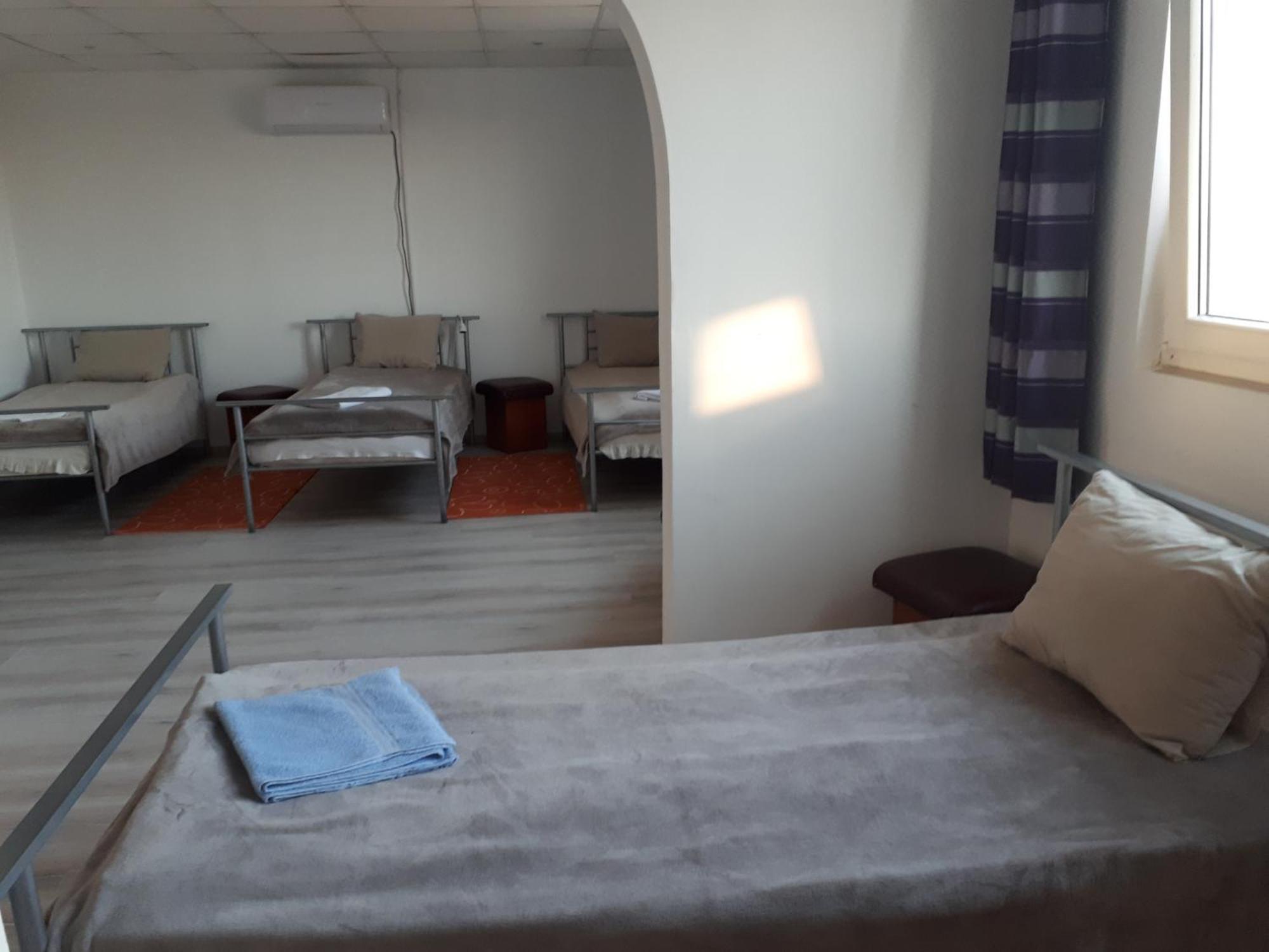 Motel Traffic Lintesti 외부 사진
